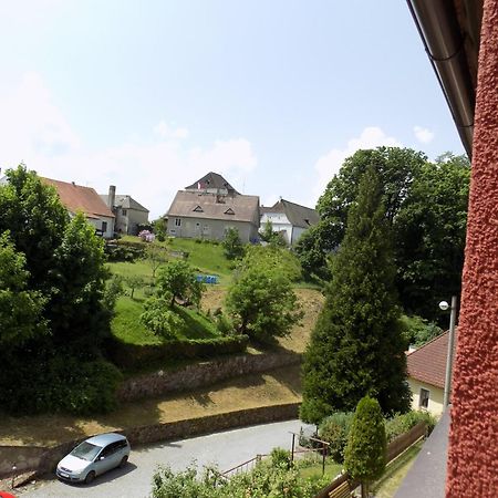 Ubytovani Apartmany Ferencikova Нове-Гради Номер фото