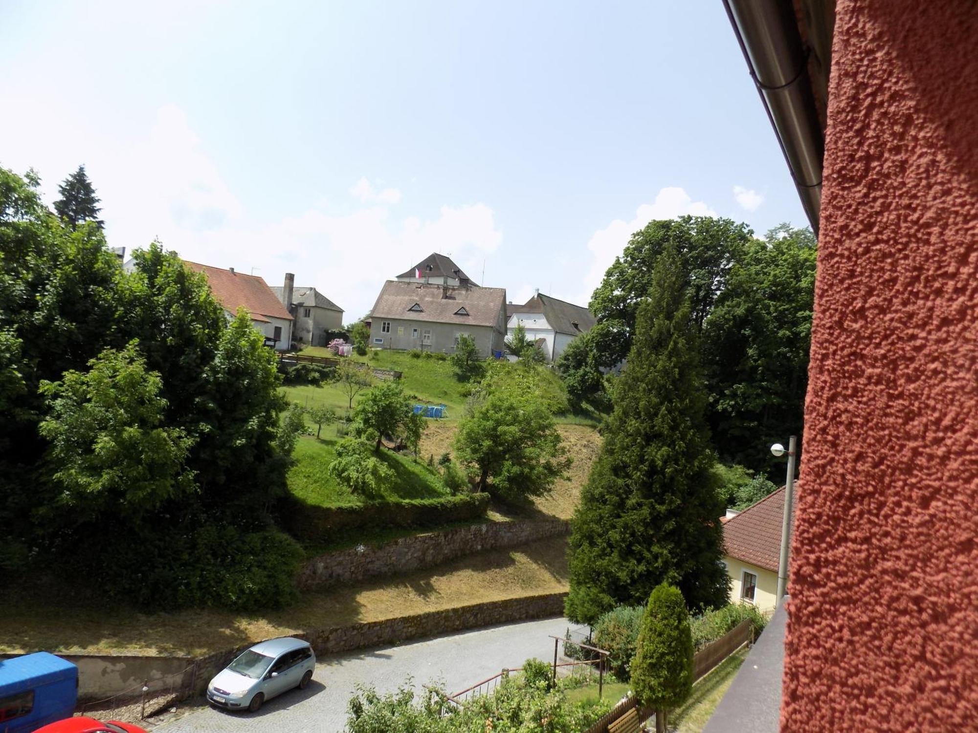 Ubytovani Apartmany Ferencikova Нове-Гради Номер фото